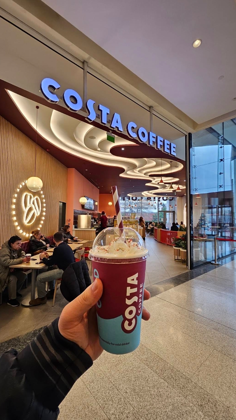 Costa Coffee (Gənclik Mall) — Xarici görünüş