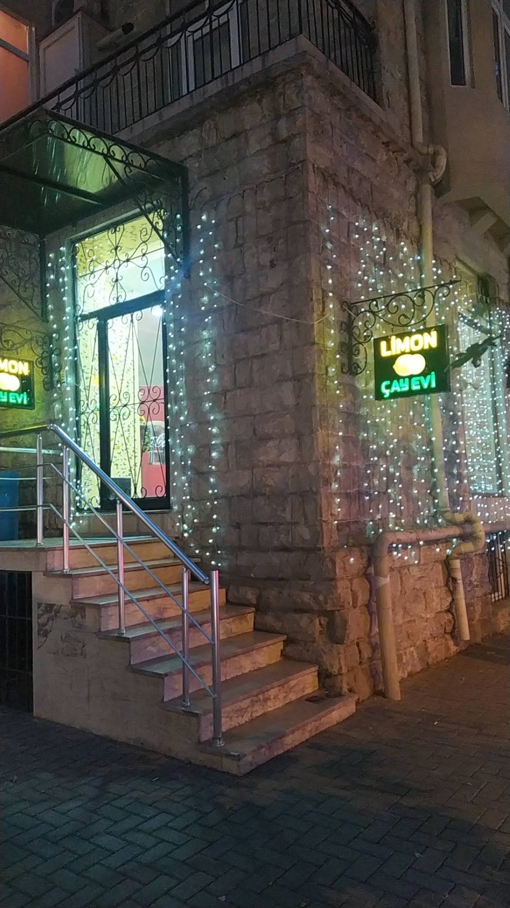 Limon Kafe — Xarici görünüş