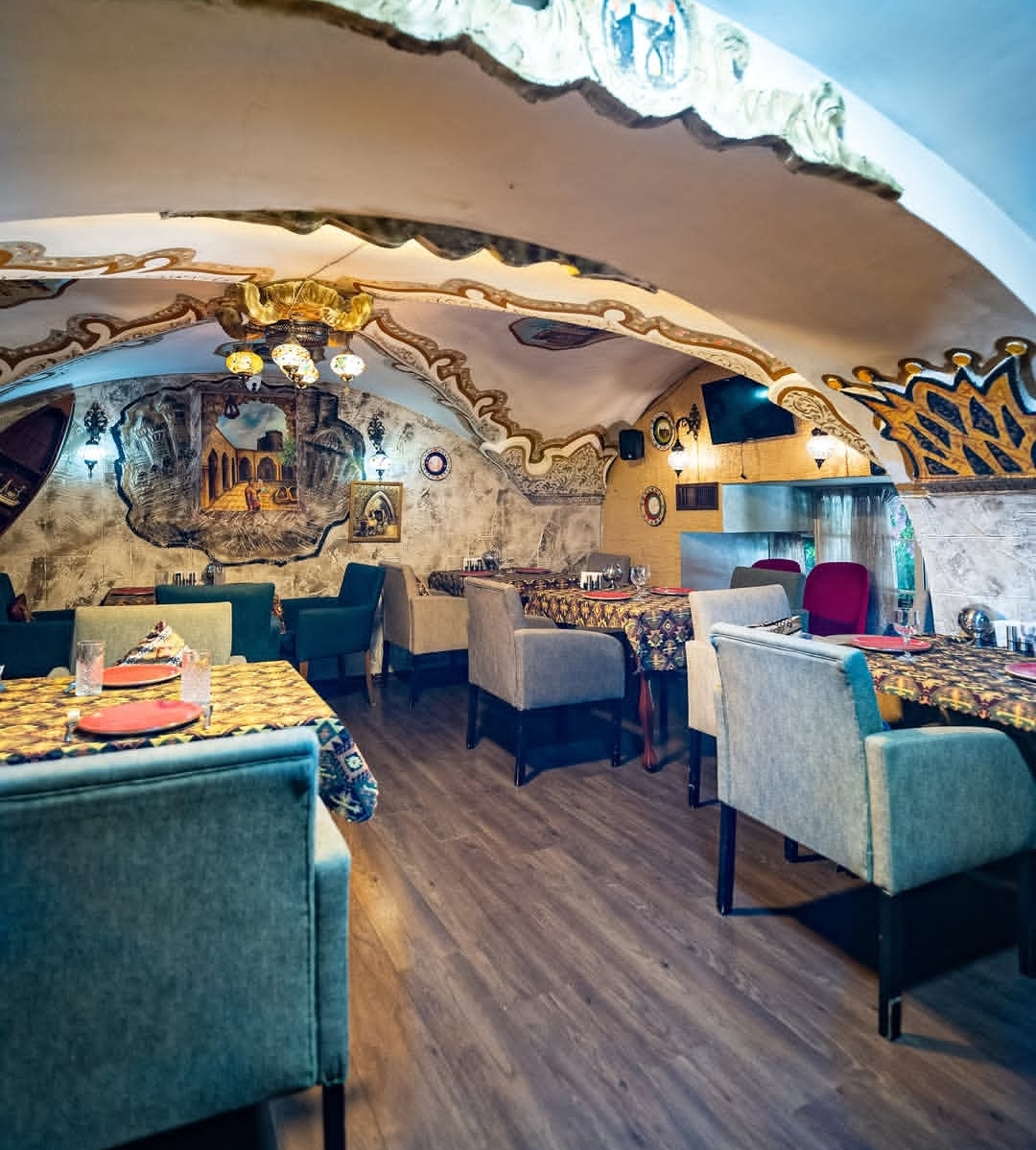 Fisincan Cafe & Restaurant — Daxili