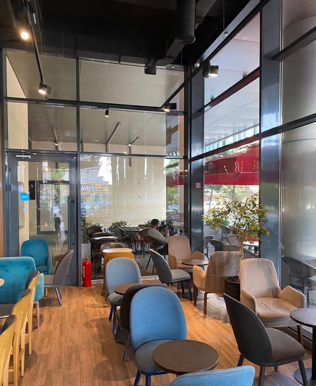 Second Cup (Bakıxanov) — Daxili