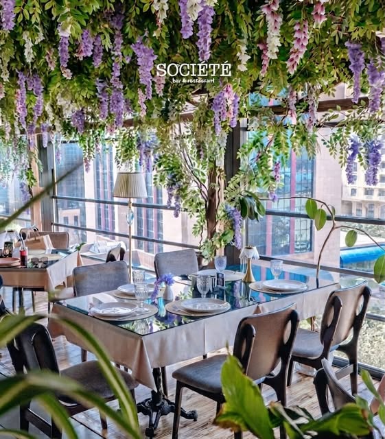 Société Bar & Restaurant