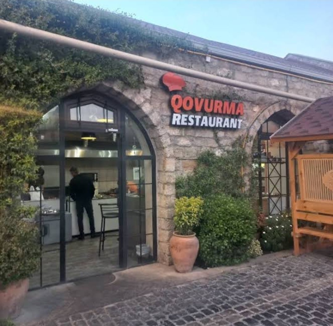 Qovurma Restoran — Xarici görünüş