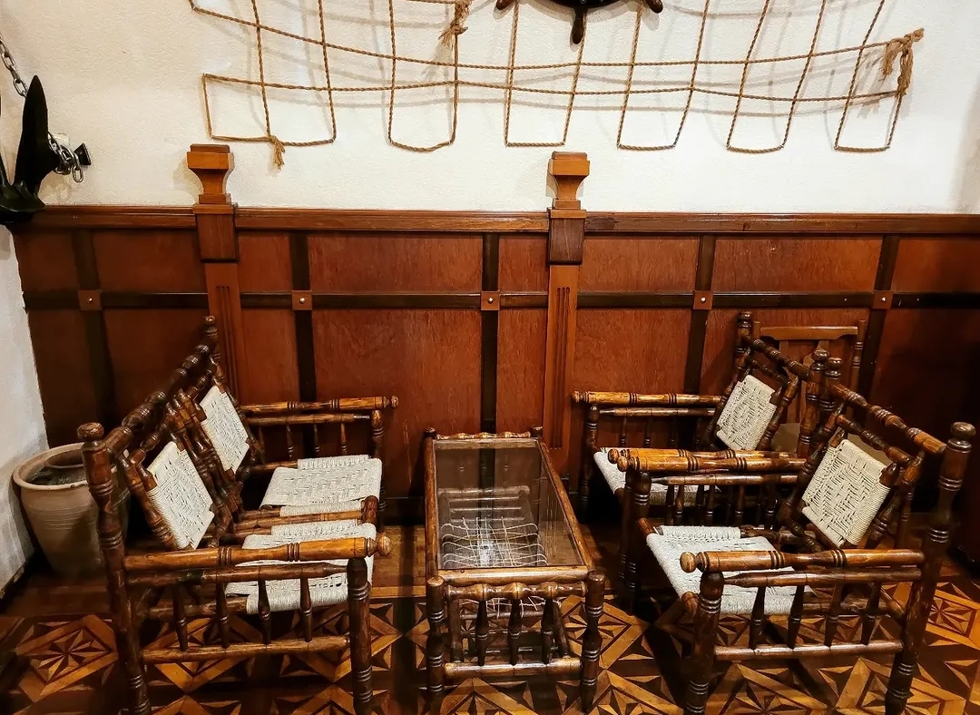 "U Dali" GEORGIAN RESTAURANT — Daxili