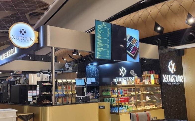 Xurcun Cafe Terminal 1 — Xarici görünüş
