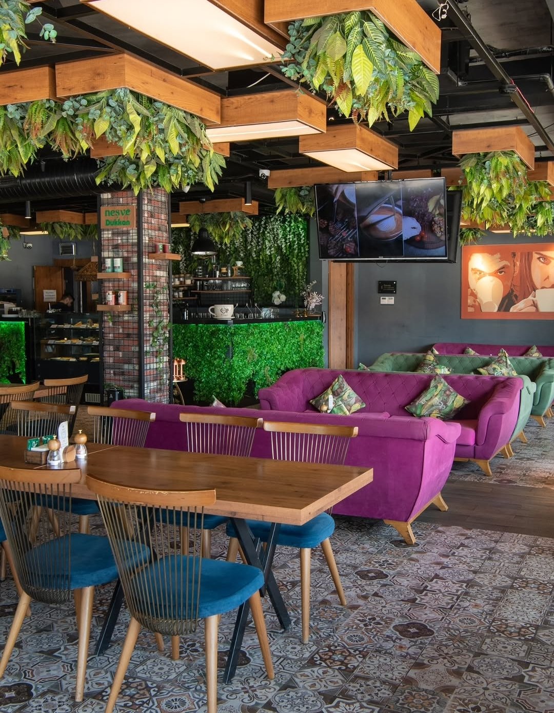 Neşve cafe & restaurant — Daxili