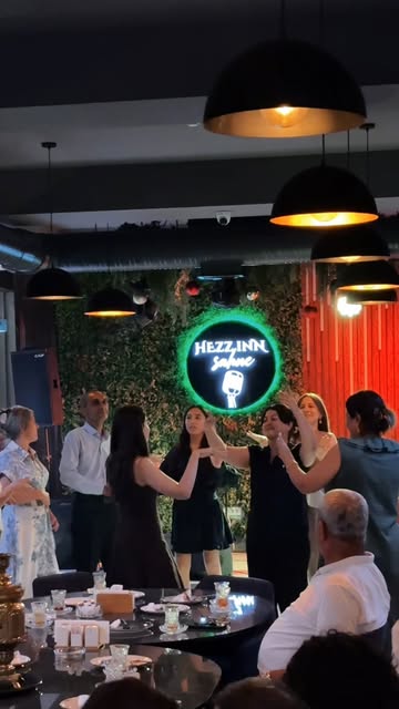 Hezz Inn