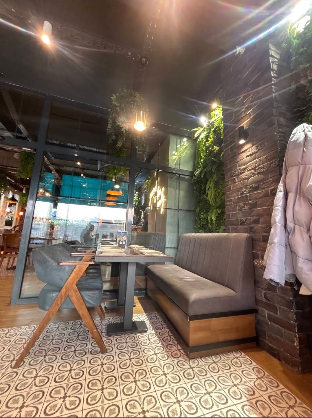 Baskent Restaurant Yasamal — Daxili