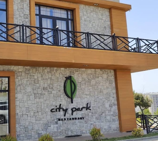 City Park — Xarici görünüş