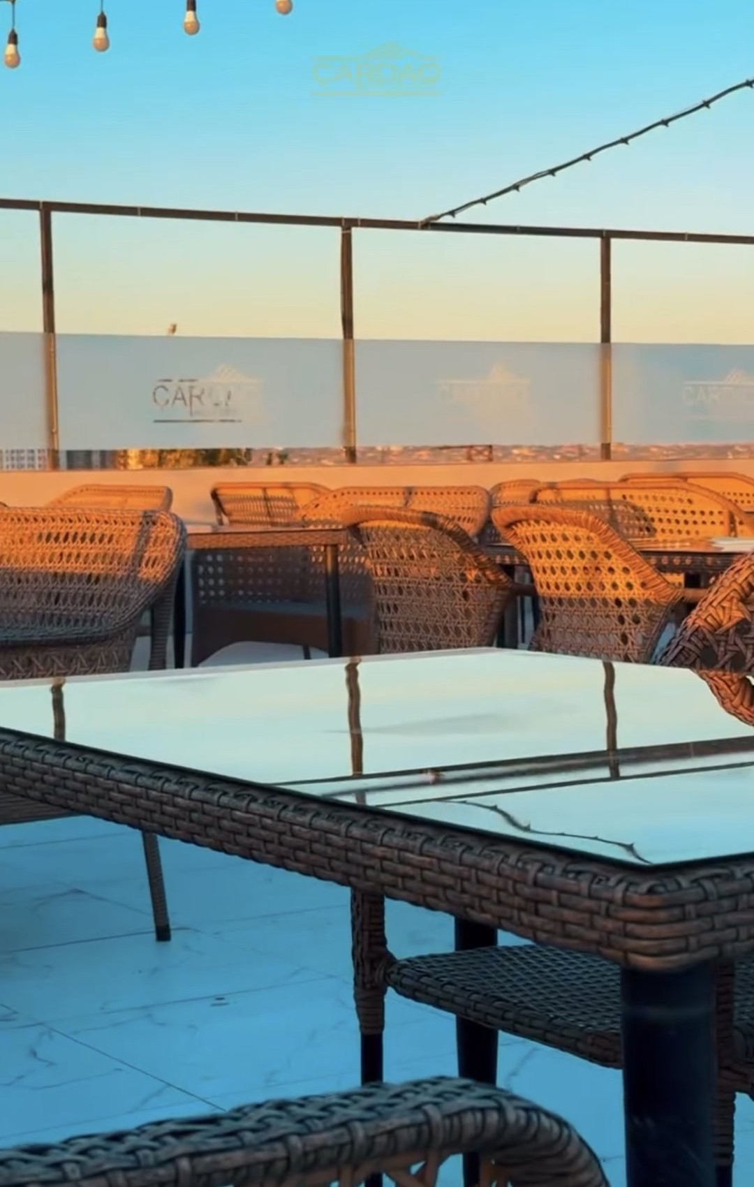 Çardaq Pub & Restoran — Daxili