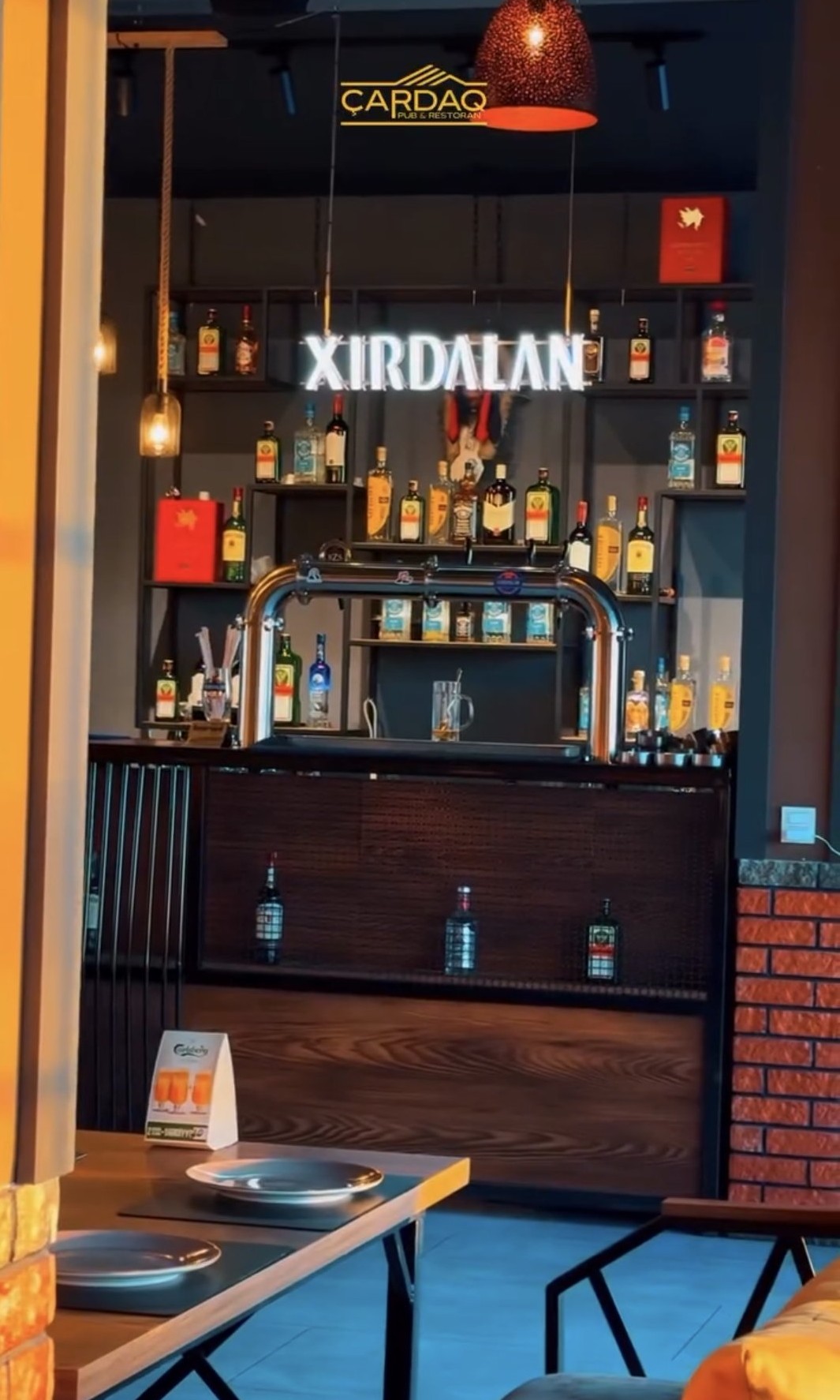 Çardaq Pub & Restoran — Daxili