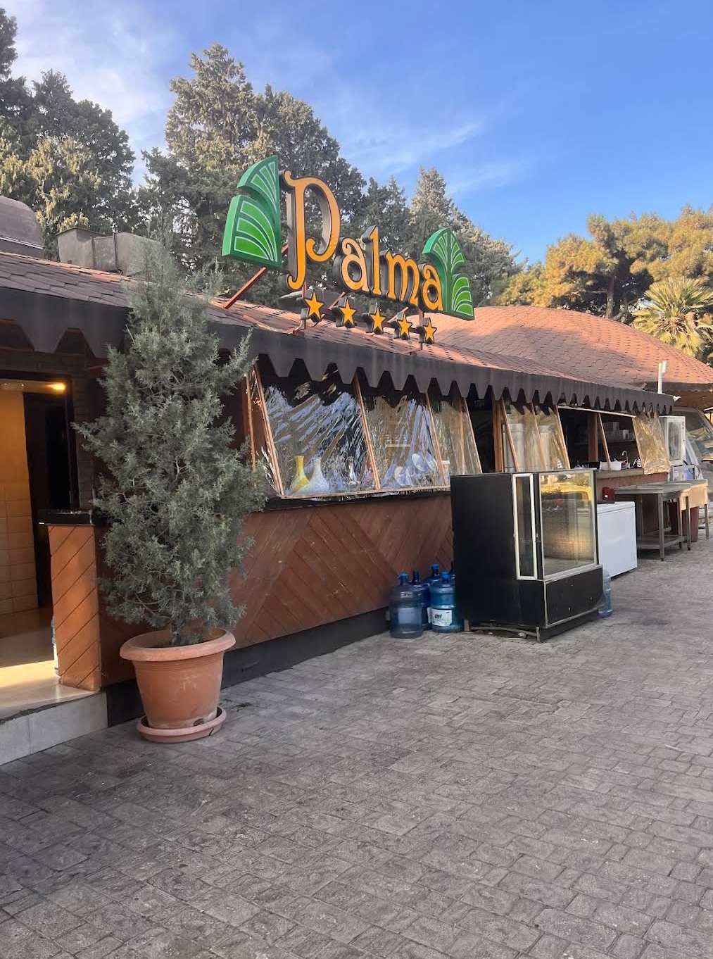 Palma Cafe — Xarici görünüş