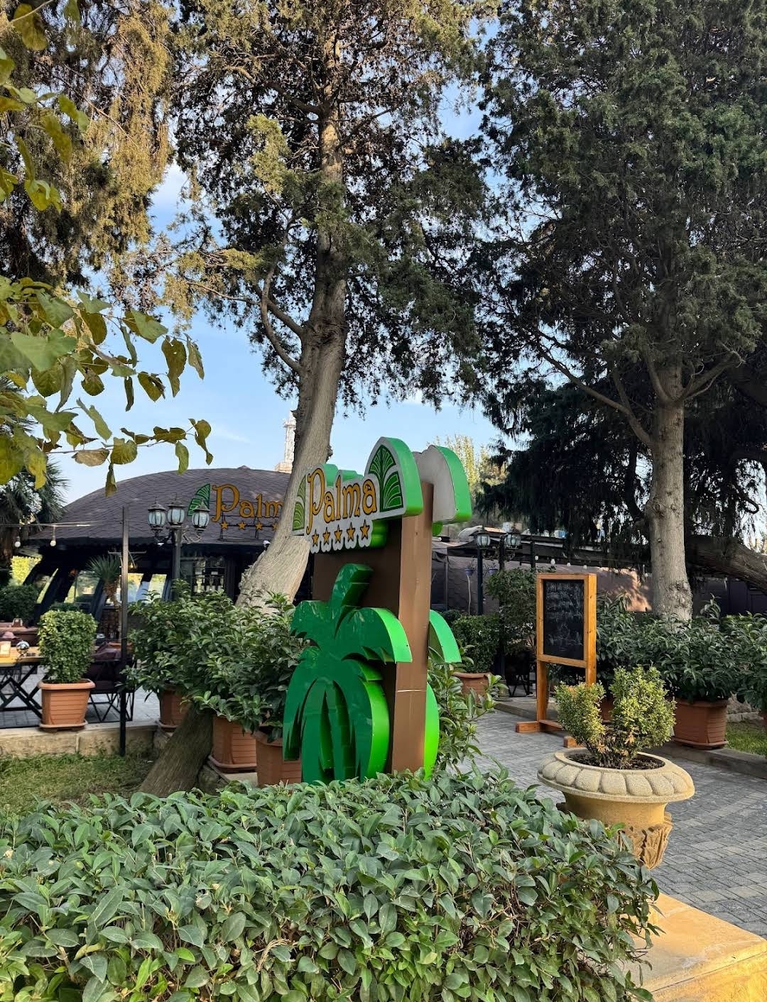 Palma Cafe — Xarici görünüş