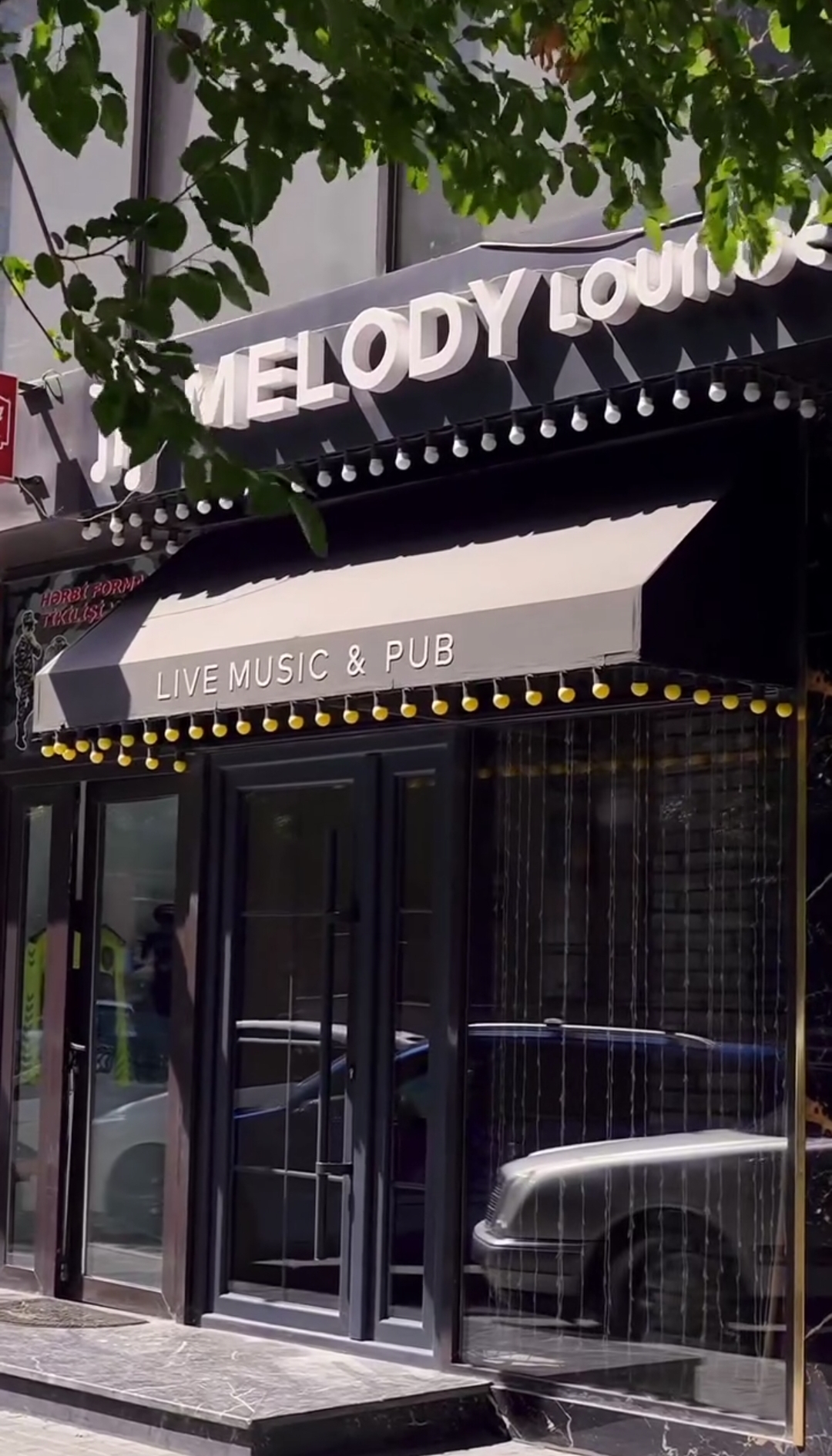 Melody Lounge & Pub — Xarici görünüş