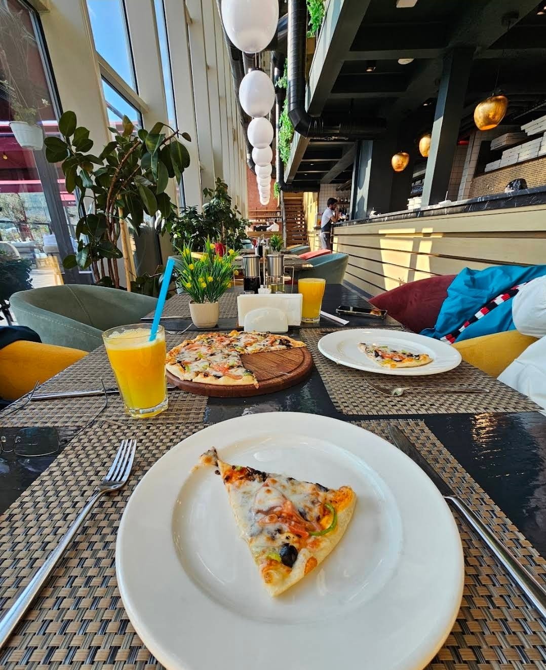 Pizza Bruno — Daxili
