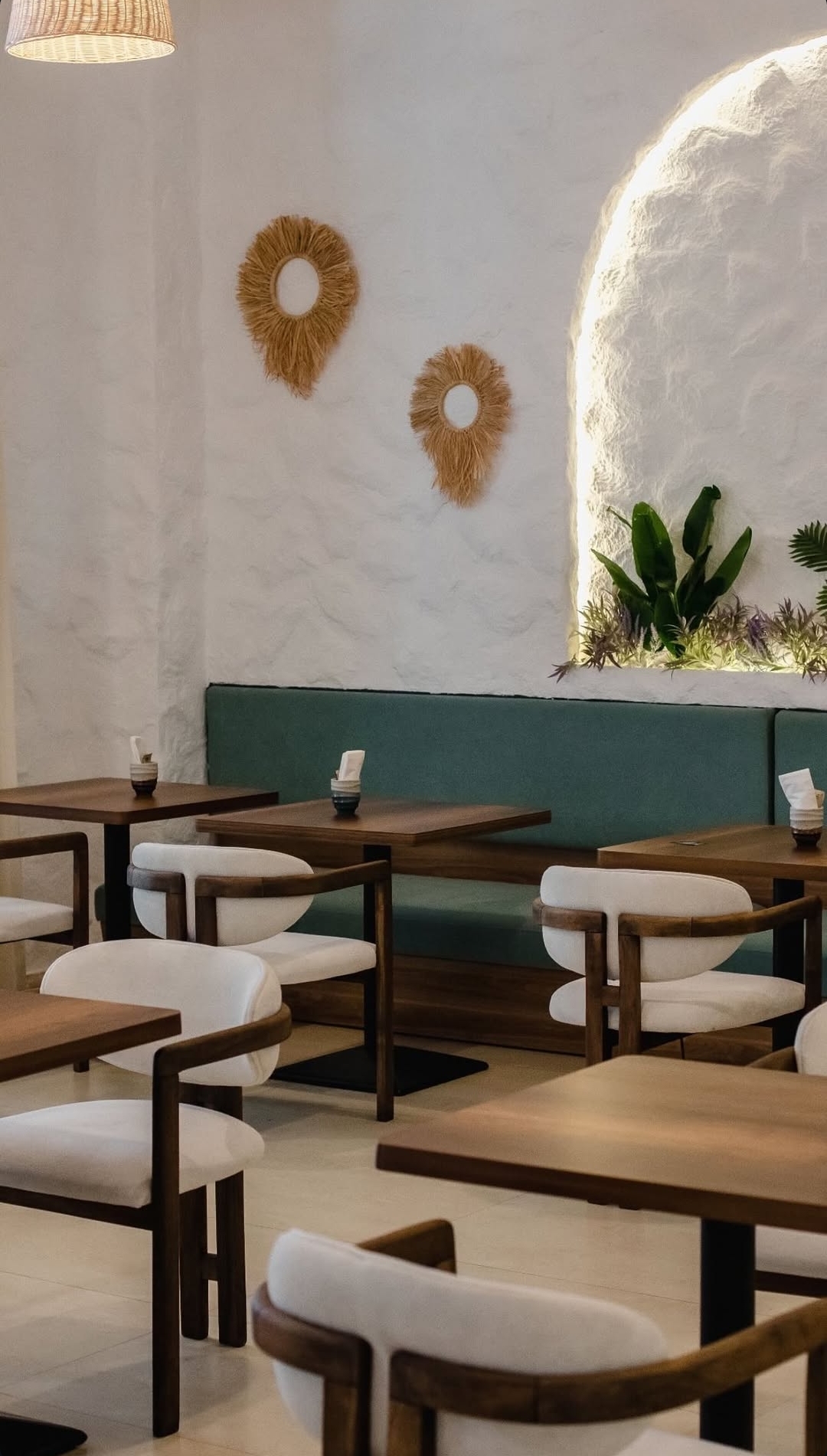Boho Coffee — Daxili