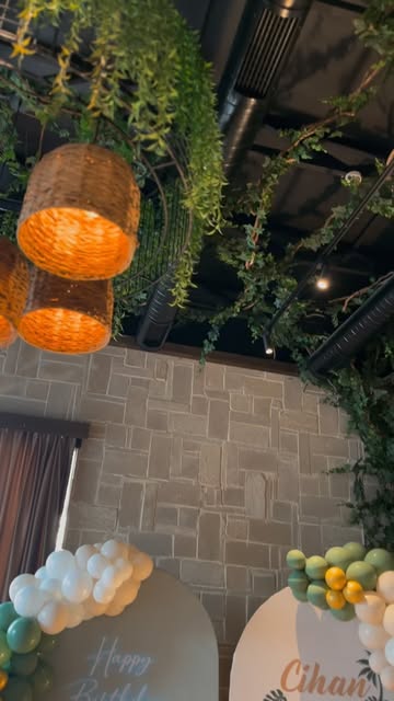Qarabah Restaurant — Daxili
