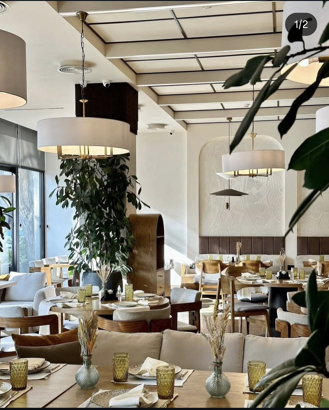 Nakhchivan Restaurant — Daxili