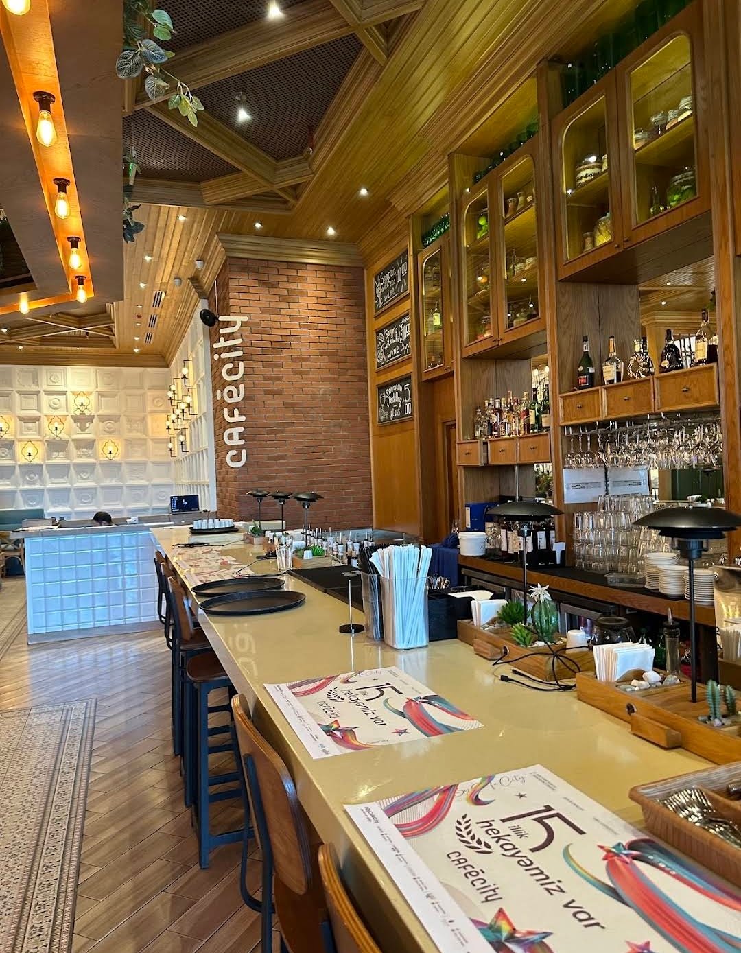 CafeCity (Ganjlik Mall) — Daxili