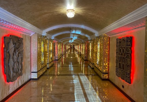 Teleqüllə Restaurant — Daxili