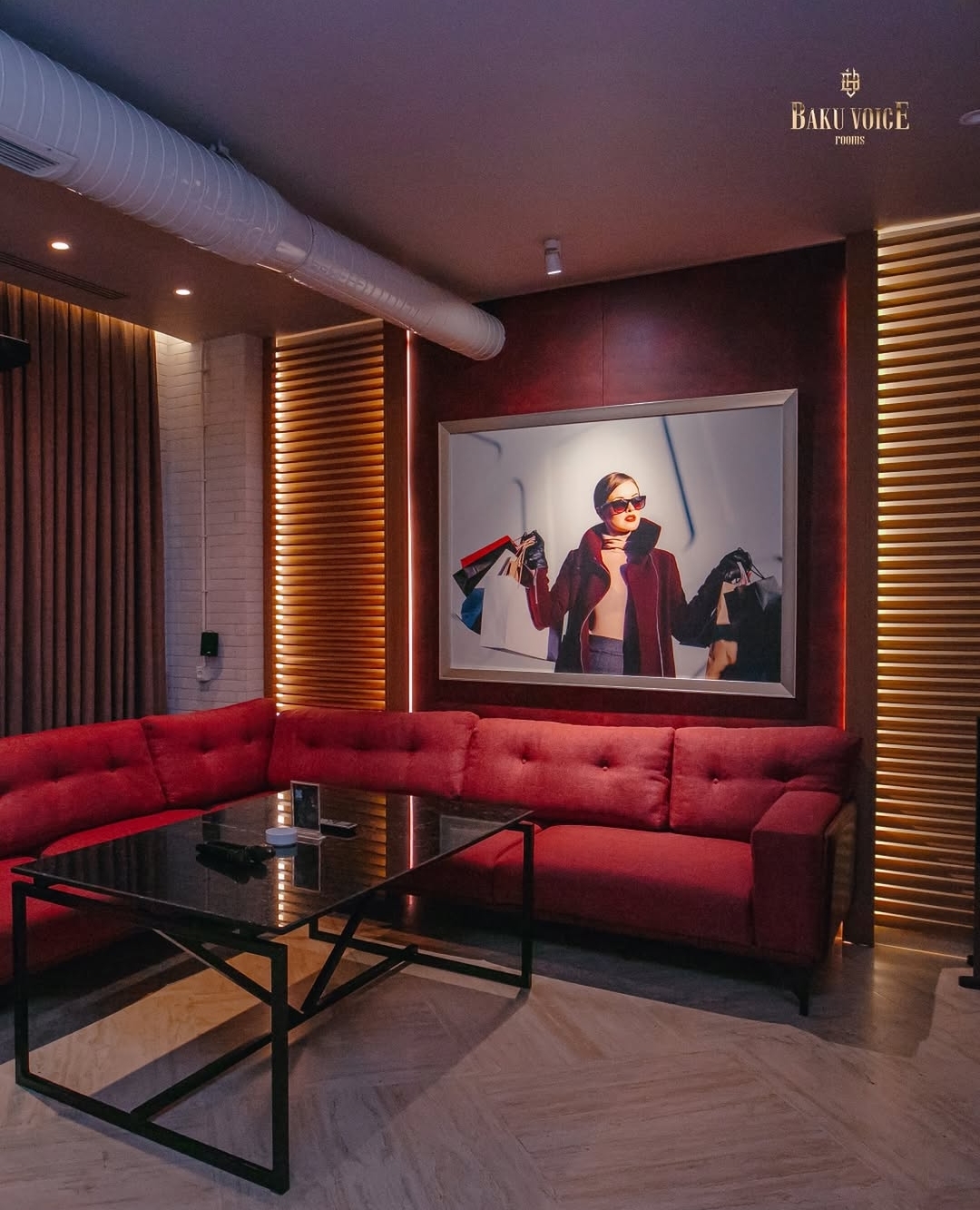 Baku Voice Rooms — Daxili