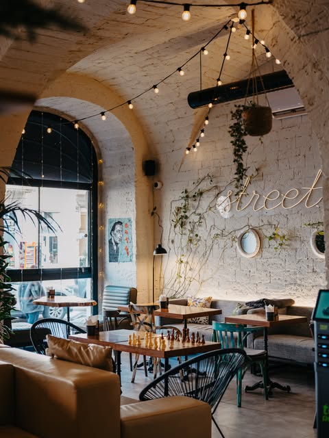 Street 9 bar