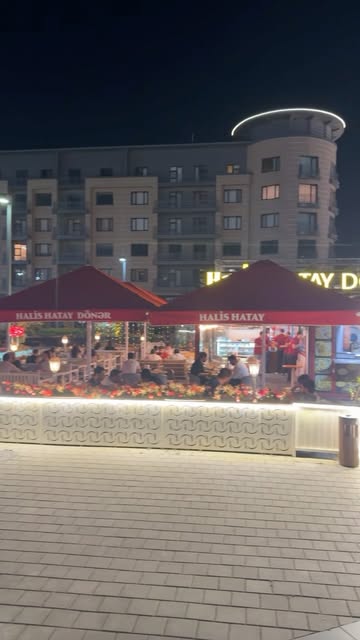 Halis Hatay Dönər — Xarici görünüş