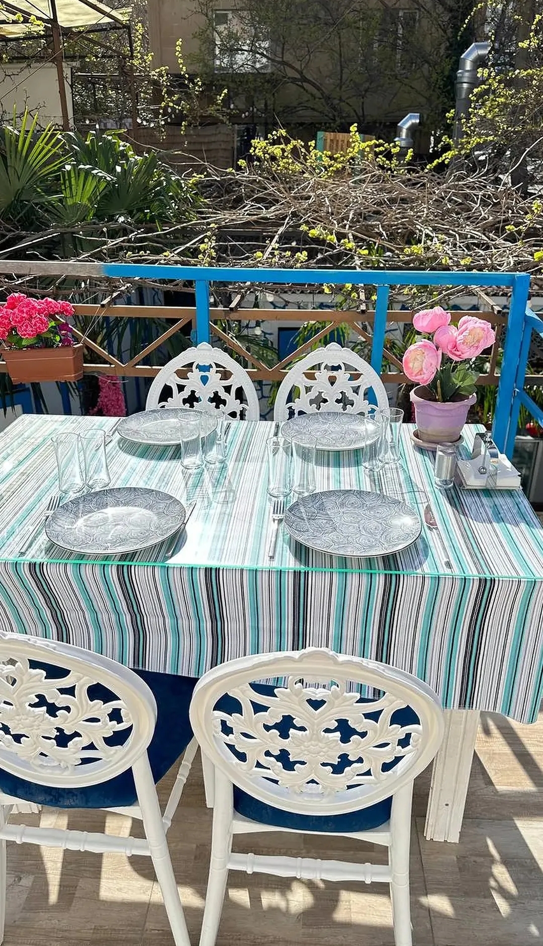 Alaçatı Mood — Daxili