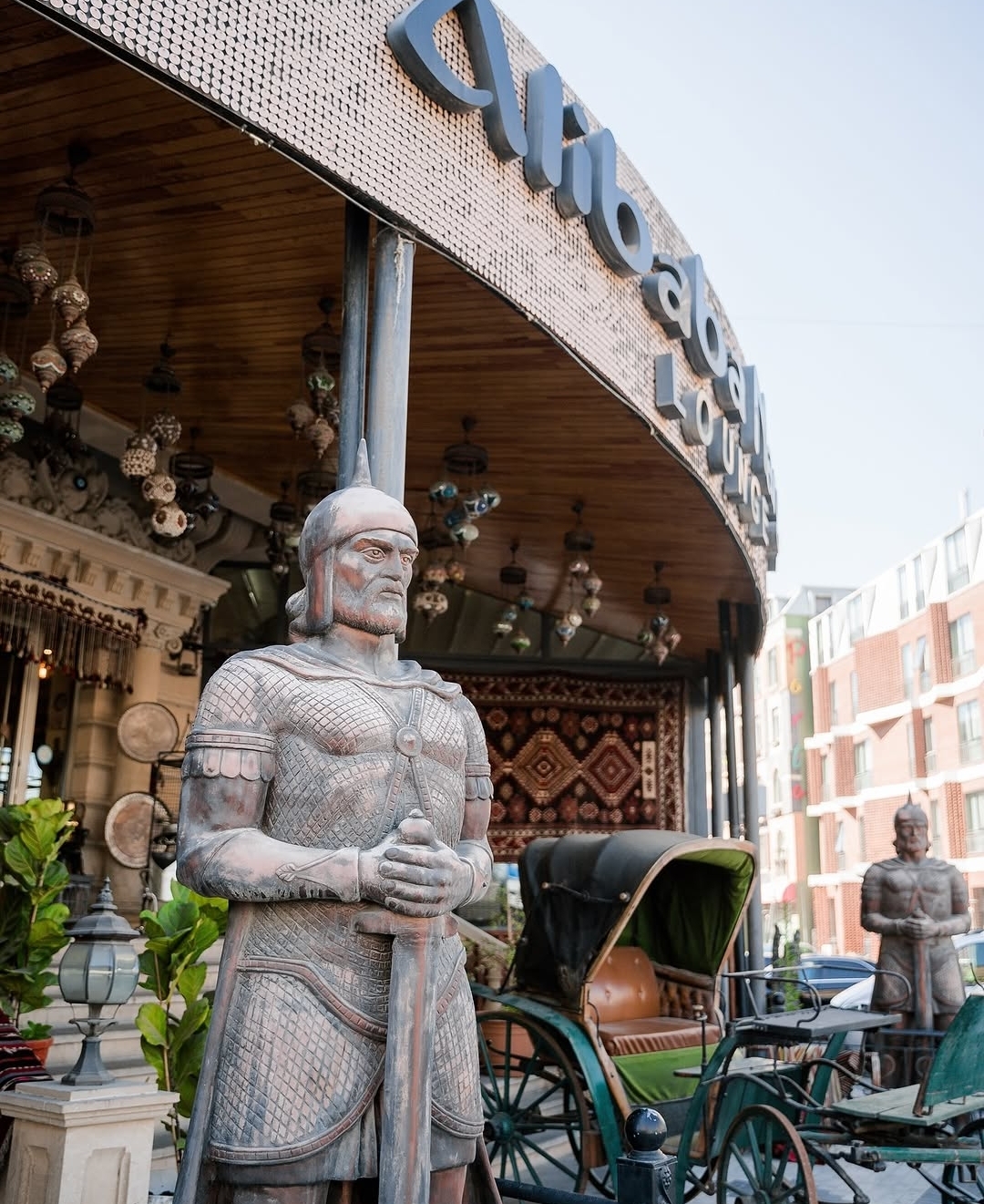 AliBaba Nargile — Daxili