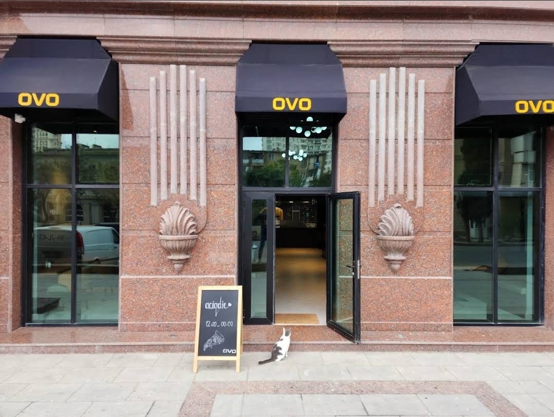 Ovo Pizzeria — Xarici görünüş
