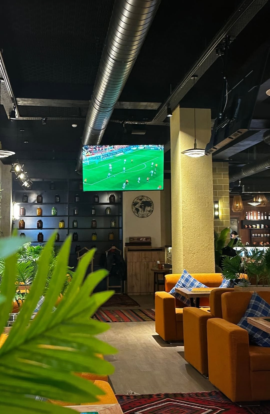 Chai City Baku — Daxili