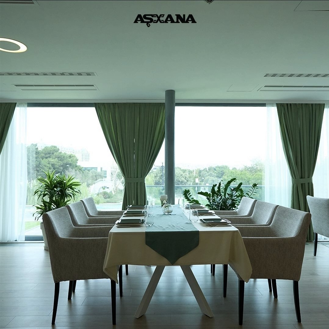 Xalça Aşxana Restoranı — Daxili