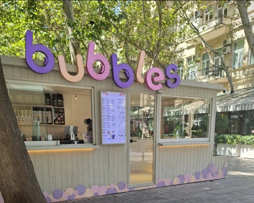 Bubbles (Fəvvarələr meydanı) — Xarici görünüş