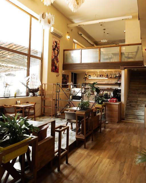 MICAFE — Daxili