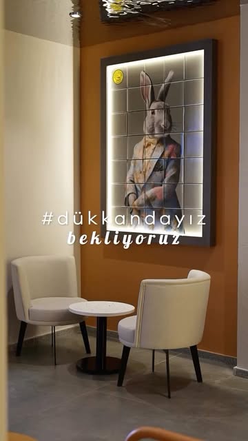 Kahve Dükkanı — Daxili