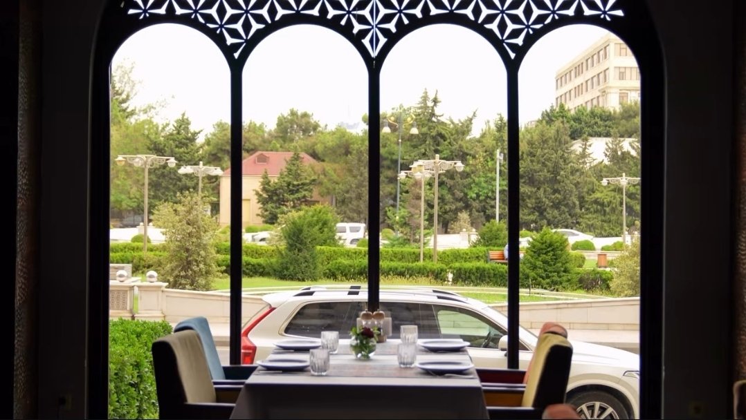 Novbahar Kafe — Daxili