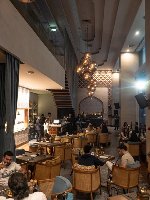 Movida Restoran — Daxili