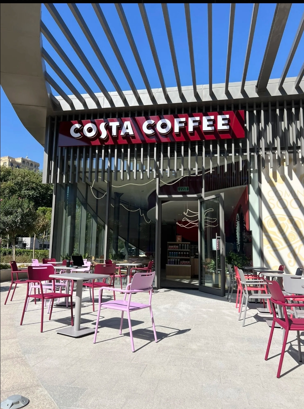 Costa Coffee (Port Baku 2) — Xarici görünüş