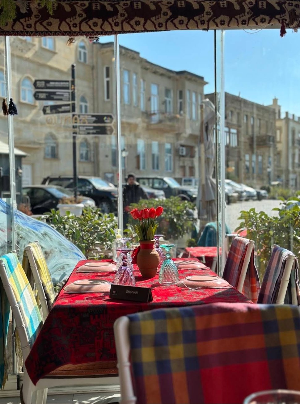 Xanlıq Restoranı — Daxili